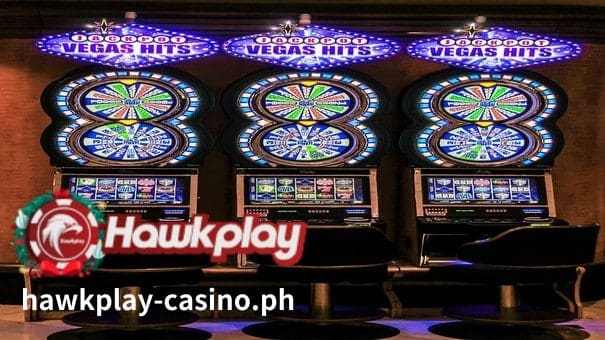 Paano pumili ng slot machine sa casino? 1 Ang mga slot machine ay karaniwang matatagpuan sa palapag ng casino, at kadalasang